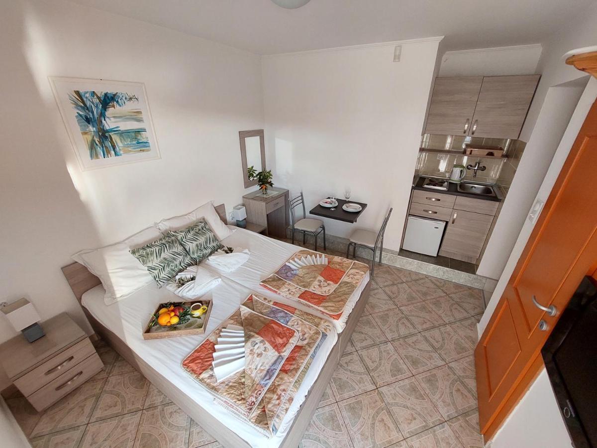 Apartmani Dalex Budva Exterior photo
